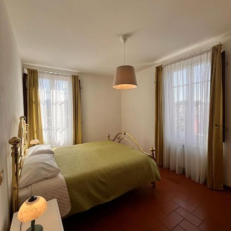 Charme Con Parcheggio Apartamento Lucca Exterior foto
