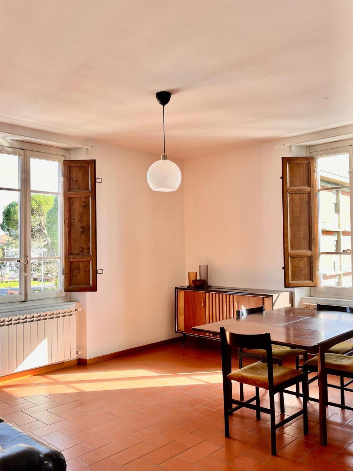 Charme Con Parcheggio Apartamento Lucca Exterior foto