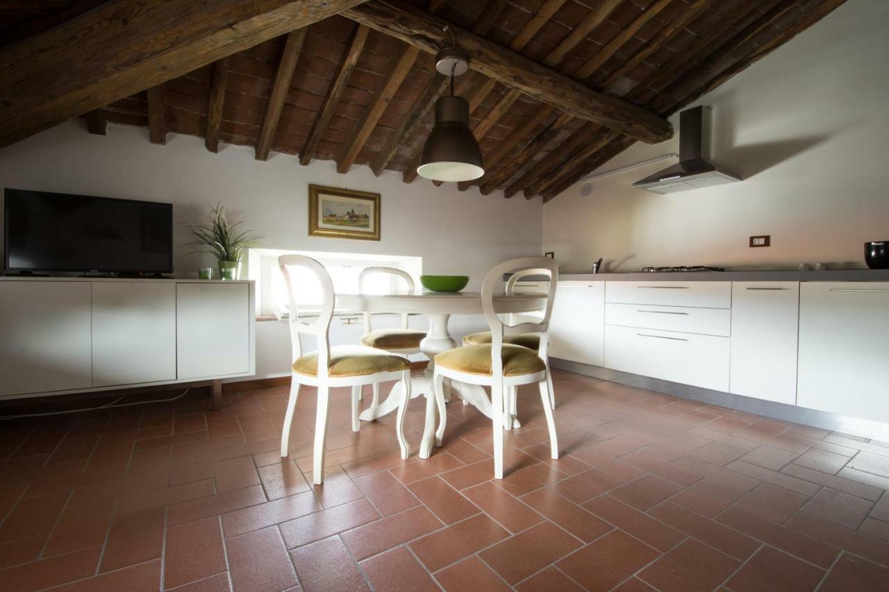 Charme Con Parcheggio Apartamento Lucca Exterior foto