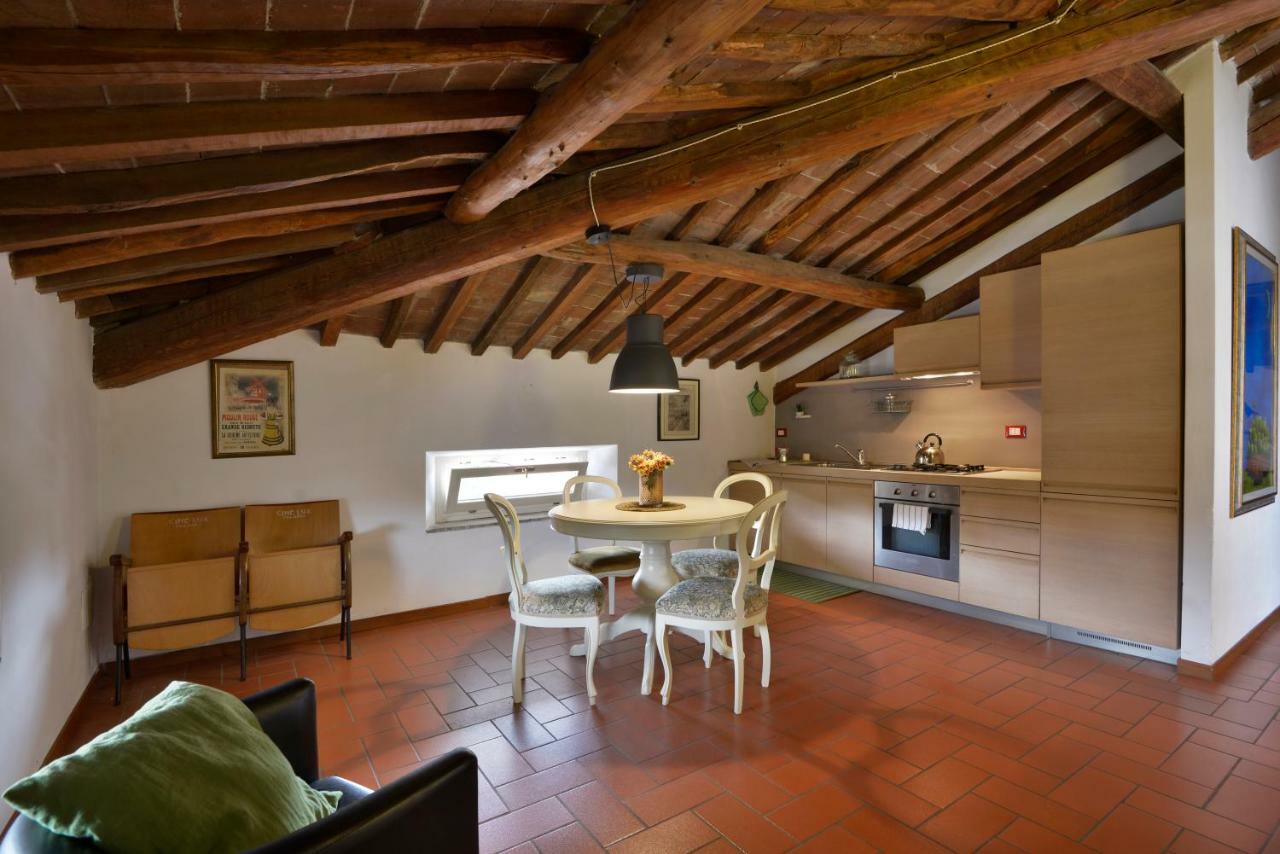 Charme Con Parcheggio Apartamento Lucca Exterior foto