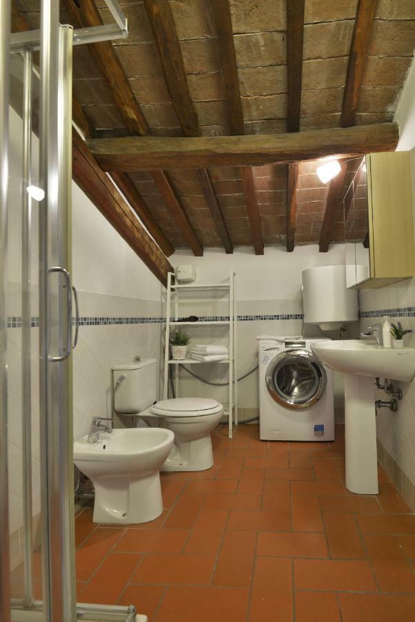 Charme Con Parcheggio Apartamento Lucca Exterior foto